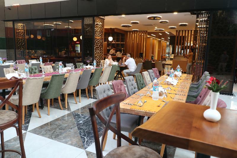 New Garden Hotel Ντιγιαρμπακίρ Εξωτερικό φωτογραφία